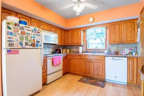 201 Franklin St, Holts Summit, MO 65043 photo 8
