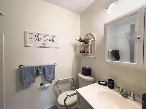 201 Franklin St, Holts Summit, MO 65043 photo 14