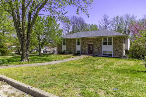 49 Lee Dr, Holts Summit, MO 65043 photo 1