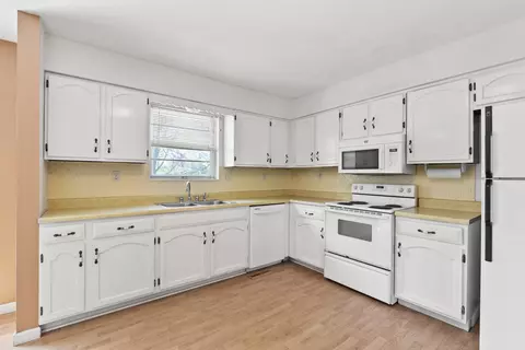 4200 E Lang Dr, Columbia, MO 65202 photo 9