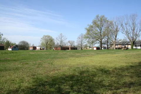 1312 N Lake Of The Wood, Columbia, MO 65202