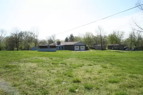 6003 E St Charles Rd, Columbia, MO 65202 photo 3