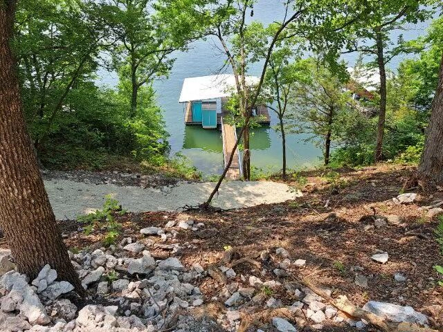 Lot 17 Edgewater Dr  