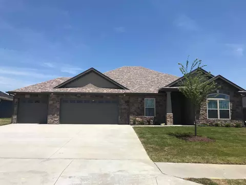 3503 Goldenwood Dr, Columbia, MO 65202