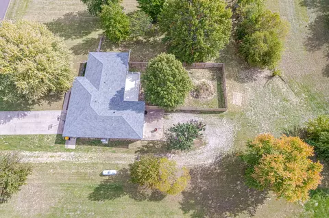 379 Hunter Ln, Holts Summit, MO 65043 photo 33