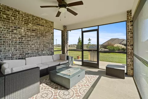 Exterior - 920 Marcassin Dr, Columbia, MO 65201 photo 2 of 11