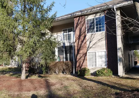 3800 Saddlebrook Pl #404, Columbia, MO 65202