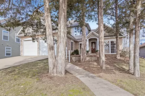 1209 Sutton Dr, Columbia, MO 65203