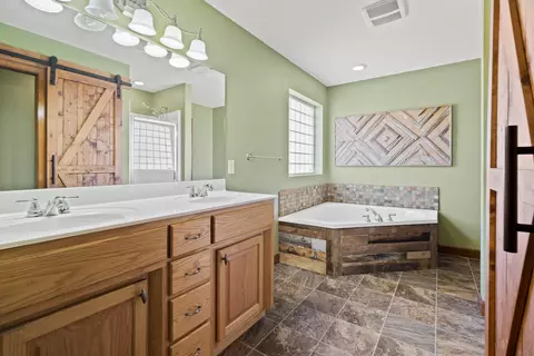 6401 Tilla Dr, Fulton, MO 65251 photo 9