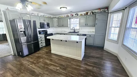 Kitchen - 907 S Summit Dr, Holts Summit, MO 65043 photo 1 of 15