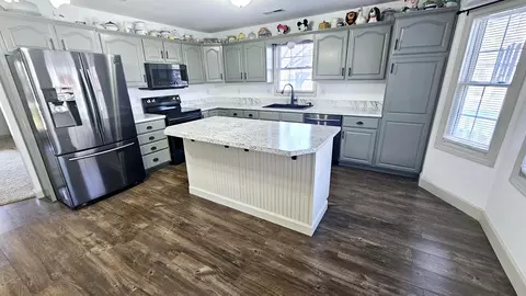Other - 907 S Summit Dr, Holts Summit, MO 65043 photo 1 of 11