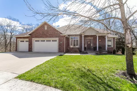 2100 Port Townsend, Columbia, MO 65203