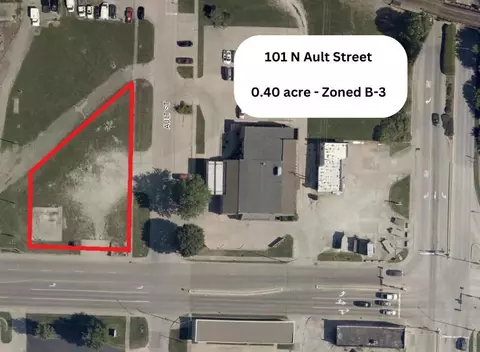 101 N Ault St, Moberly, MO 65270 photo 6