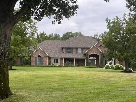 6245 S Arrowhead Lake Dr, Columbia, MO 65203