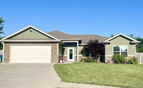 290 Sequoia Cir, Ashland, MO 65010 photo 2