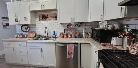117 E Locust St, Paris, MO 65275 photo 8