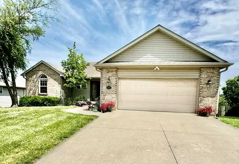 407 Amazon Dr, Columbia, MO 65202