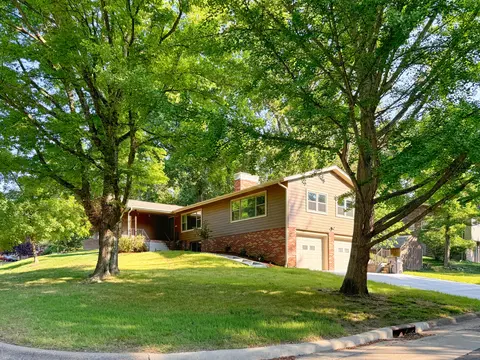 1501 Woods Ct, Columbia, MO 65203