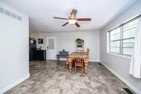 33 E Clearview Dr, Columbia, MO 65202 photo 5