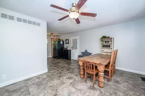 33 E Clearview Dr, Columbia, MO 65202 photo 7