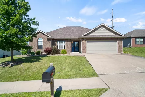 3301 Blue Grouse Dr, Columbia, MO 65202