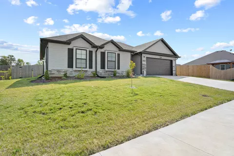 5150 Sicily Dr, Columbia, MO 65202