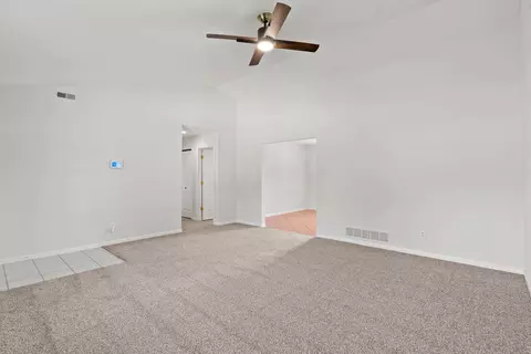 2744 E Buffalo Dr, Columbia, MO 65202 photo 5