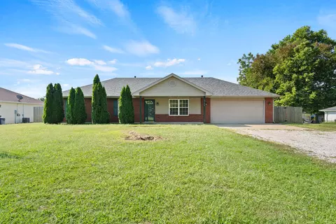 2744 E Buffalo Dr, Columbia, MO 65202 photo 1