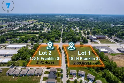 101 N Franklin St, Raymore, MO 64083 photo 2