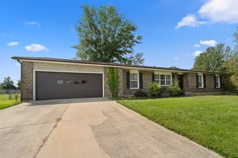 1805 Haddley Lee Dr, Fulton, MO 65251 photo 2
