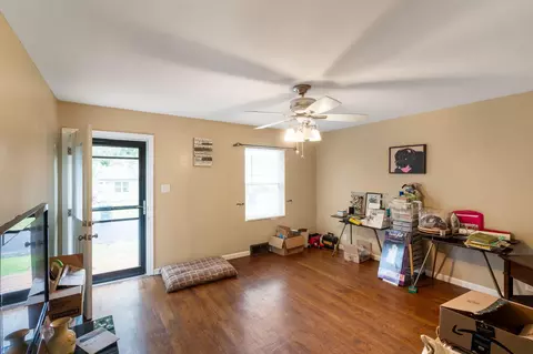 831 Middle St, Fulton, MO 65251 photo 2