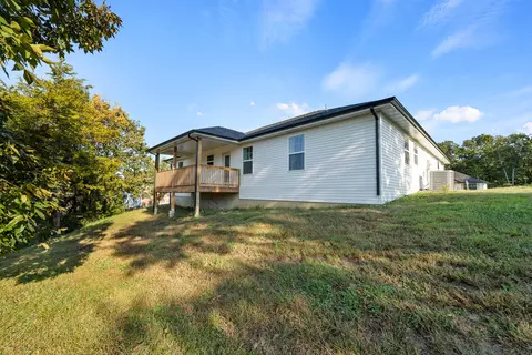 10429 Pine Crest Ln, New Bloomfield, MO 65063 photo 11