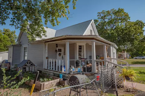 314 E 6th St, Salisbury, MO 65281 photo 29