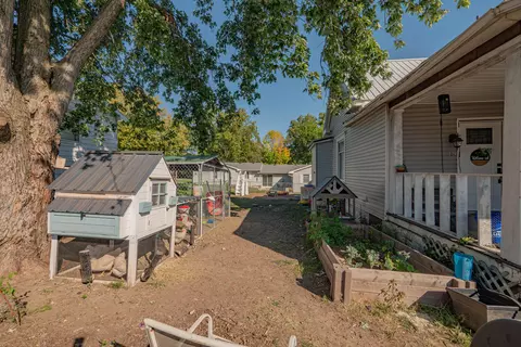 314 E 6th St, Salisbury, MO 65281 photo 24