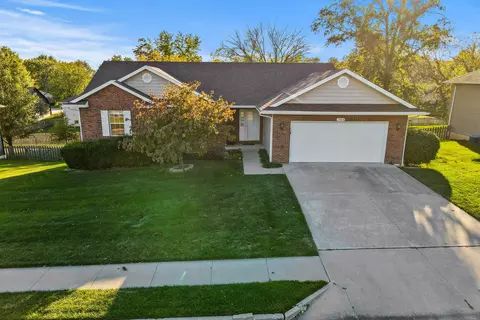 1904 Americus Dr, Columbia, MO 65202