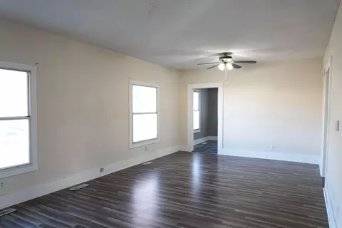 28 E Yerby St, Marshall, MO 65340 photo 7