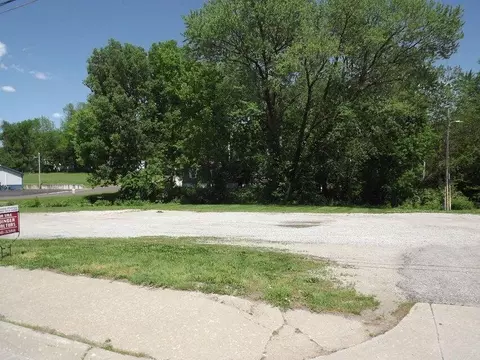 1104 S Odell Ave, Marshall, MO 65340 photo 6