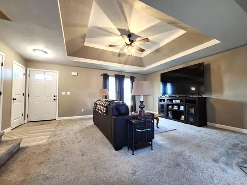 160 Saturn Ct, Holts Summit, MO 65043 photo 6