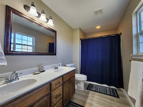 160 Saturn Ct, Holts Summit, MO 65043 photo 10