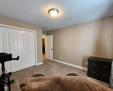 160 Saturn Ct, Holts Summit, MO 65043 photo 12