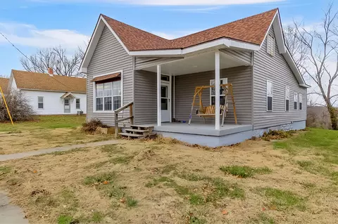 505 Collier St, Mokane, MO 65059 photo 2