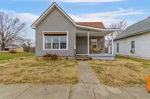 505 Collier St, Mokane, MO 65059 photo 1