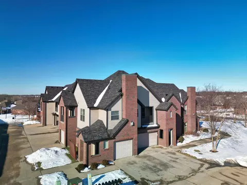5728 Pergola Dr UNIT 204, Columbia, MO 65201