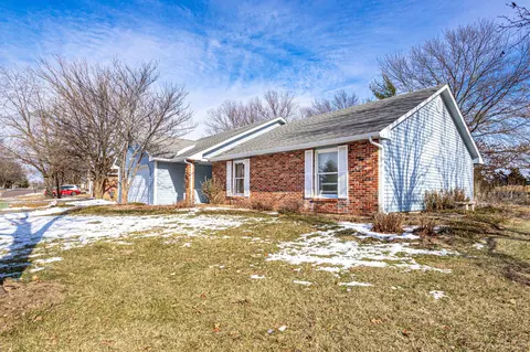 5104 Glencairn Dr, Columbia, MO 65203