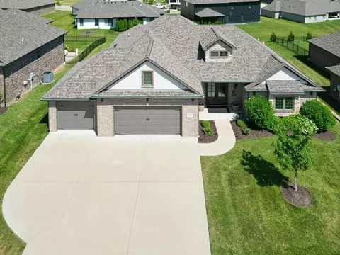 1016 Caymus Ct, Columbia, MO 65201