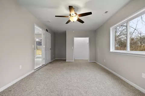 437 E Clearview Dr, Columbia, MO 65202 photo 8