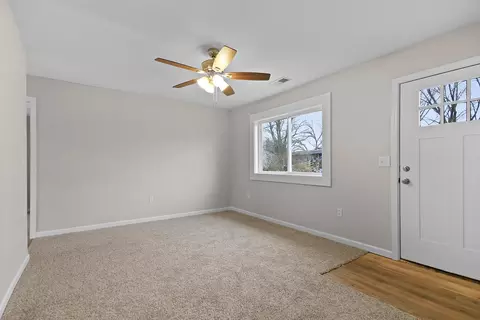 437 E Clearview Dr, Columbia, MO 65202 photo 5