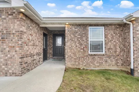 235 Davis Dr, Holts Summit, MO 65043 photo 4