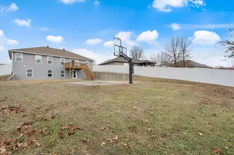 235 Davis Dr, Holts Summit, MO 65043 photo 53