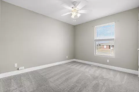 235 Davis Dr, Holts Summit, MO 65043 photo 28